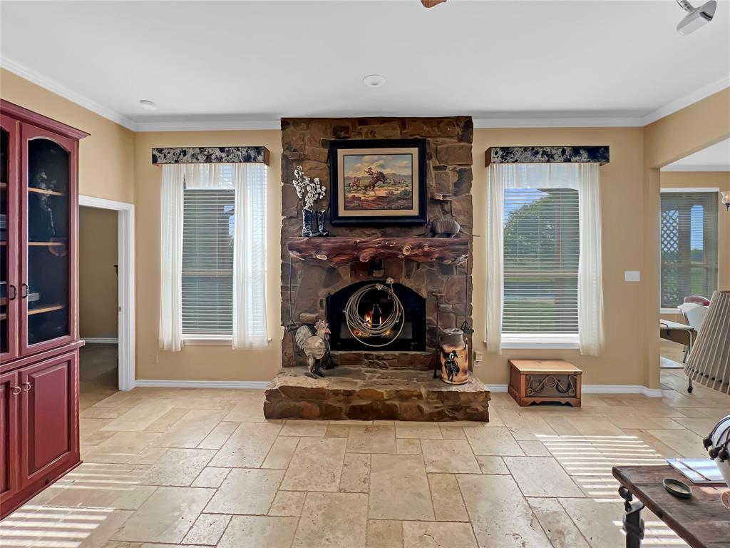 590 County Road 385