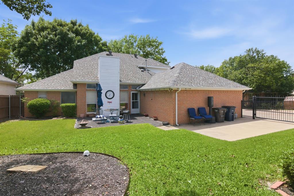 Lake Country Place Add - Residential