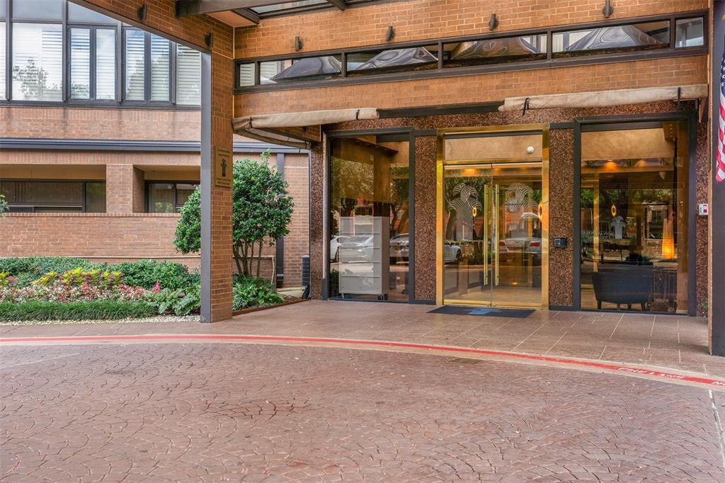 5200 Keller Springs Road 134