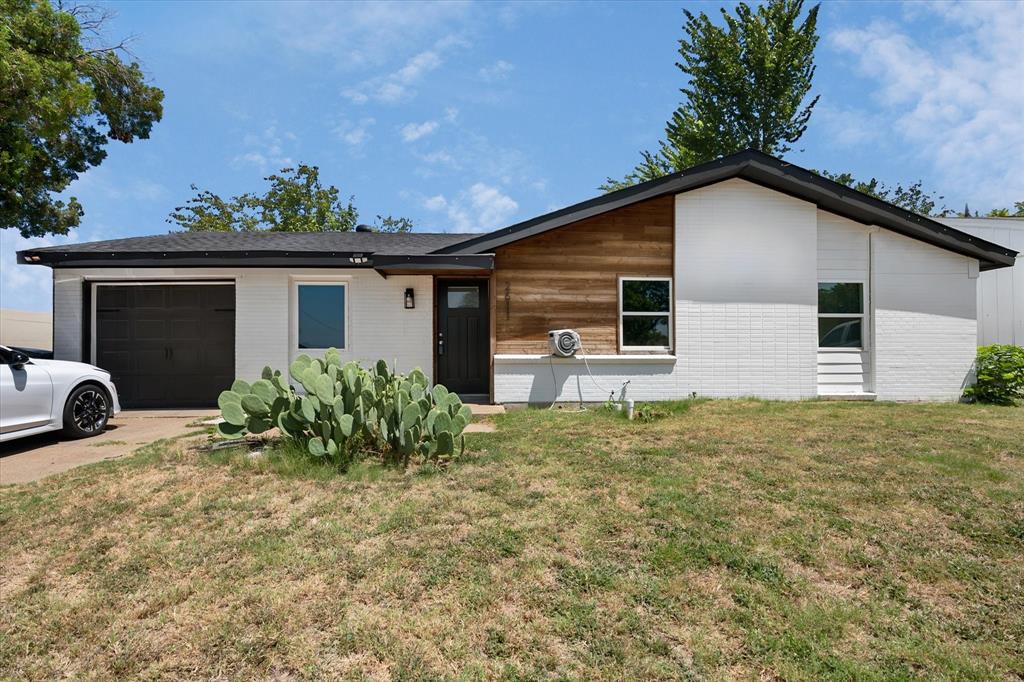 2611 Hardy Place