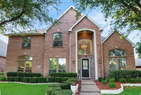 Photo of 1818 Port Isabel Drive, Allen, TX 75013 (MLS # 21124296)