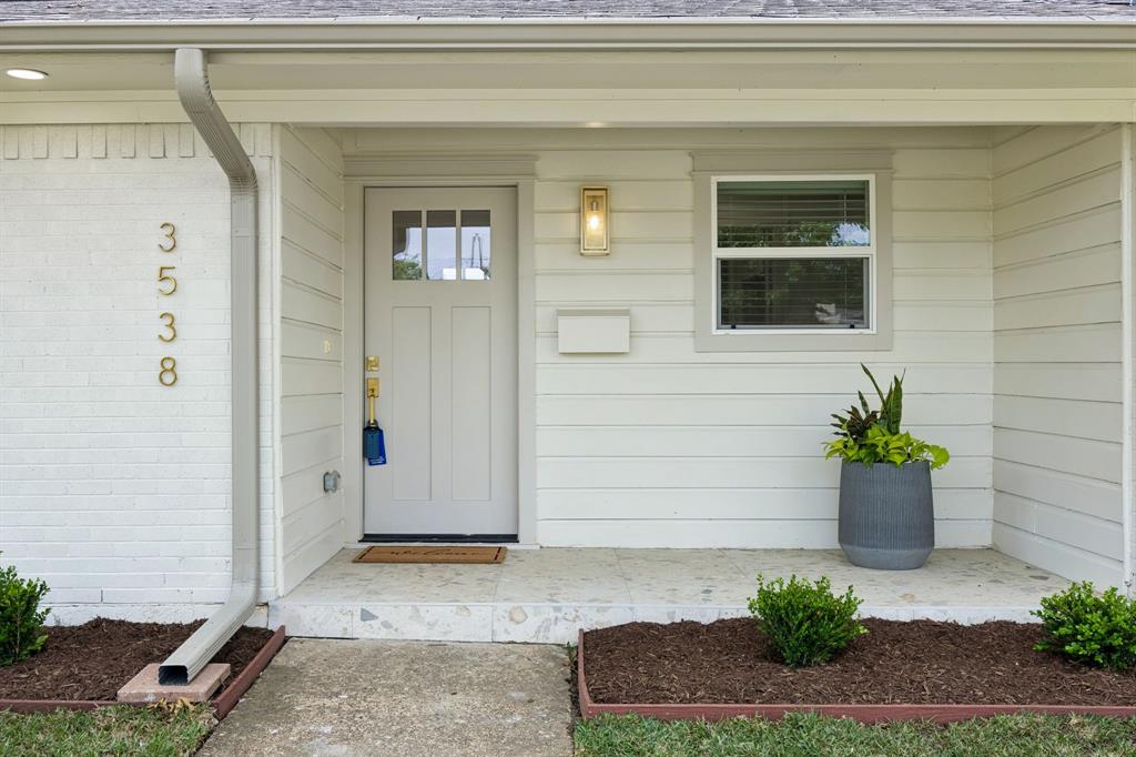 3538 Cloverdale Lane