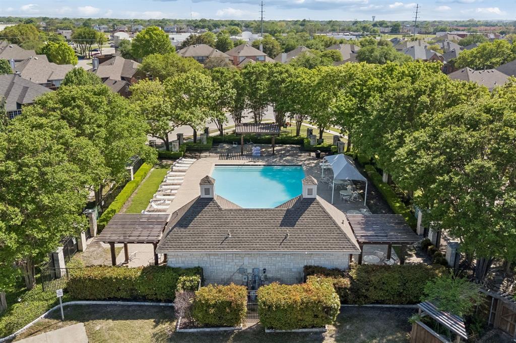 8410 Lexington Court