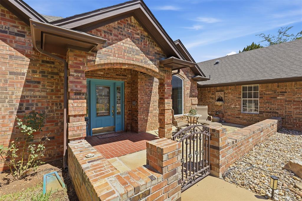 5004 Mohawk Court