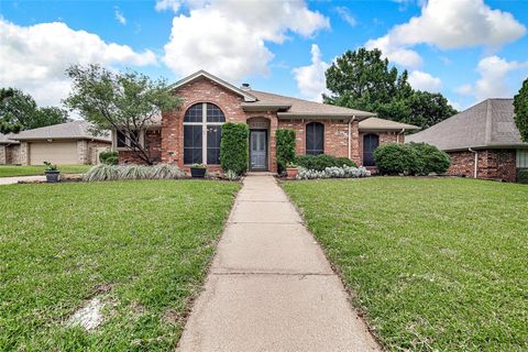 5307 Oak Branch Drive Arlington TX 76016