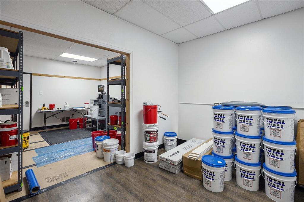 Strickland Add - Commercial Lease