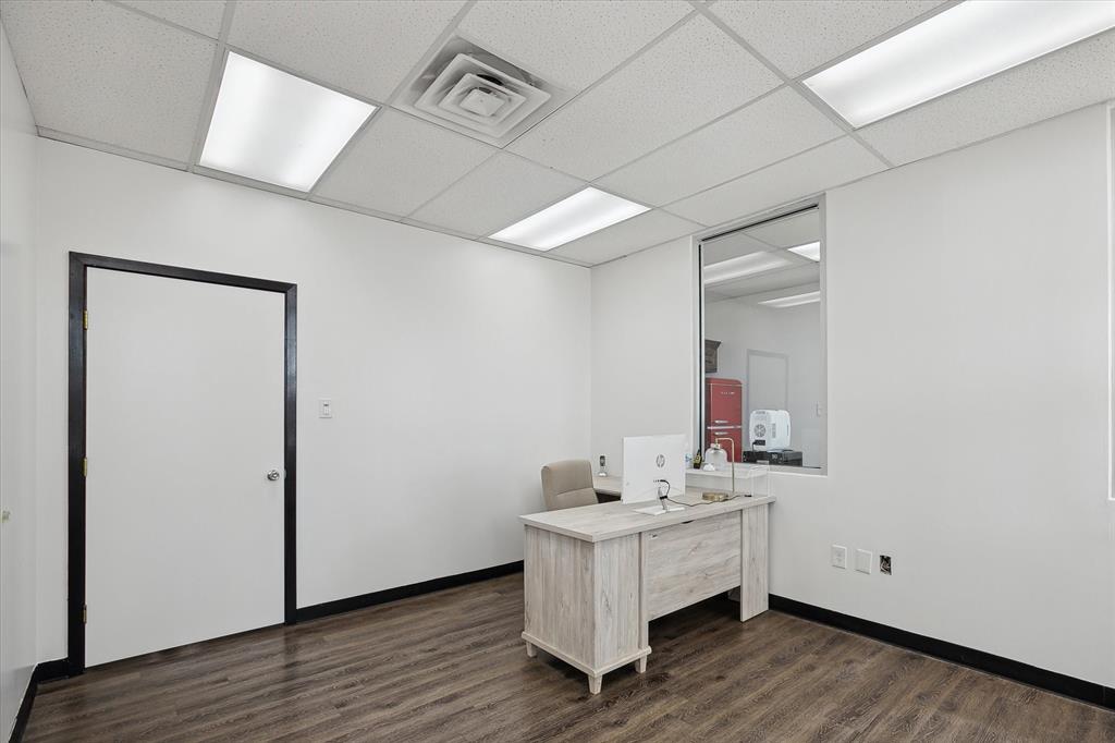 Strickland Add - Commercial Lease