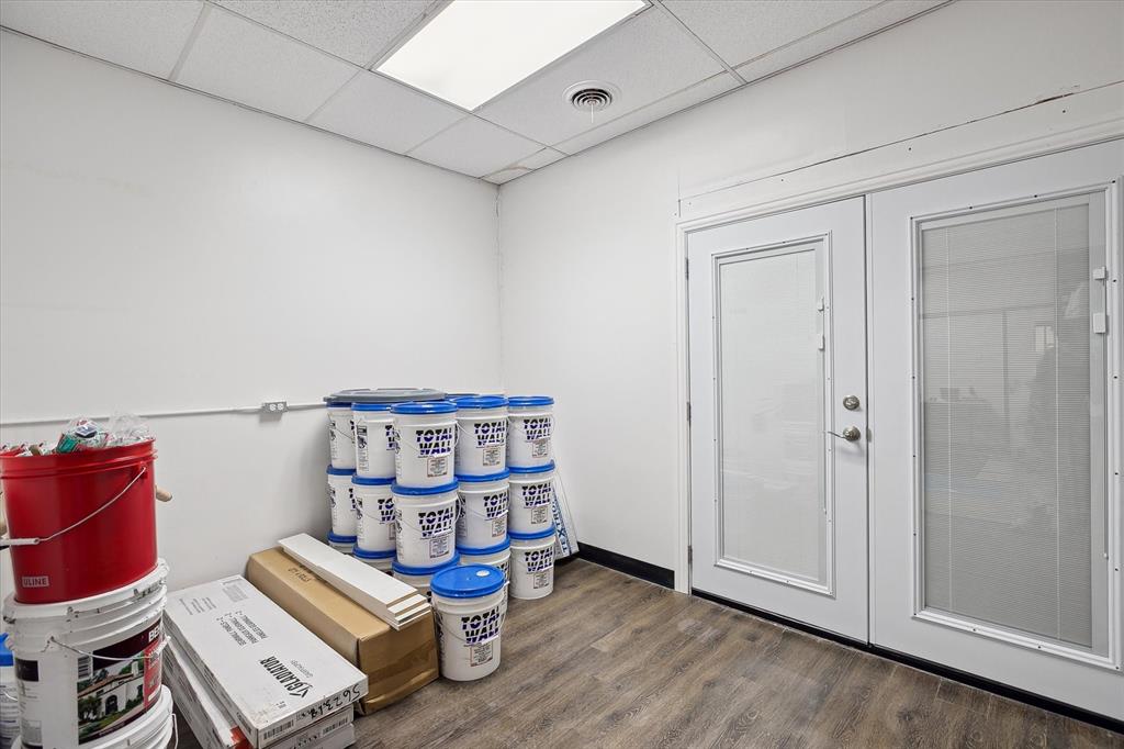 Strickland Add - Commercial Lease