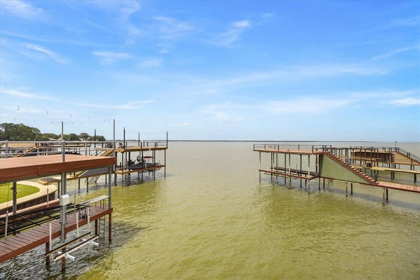 130 HARBOR DR, GUN BARREL CITY, TX 75156 - Image a3c2fec194a538e49fc3d9890e9edb23/866863118