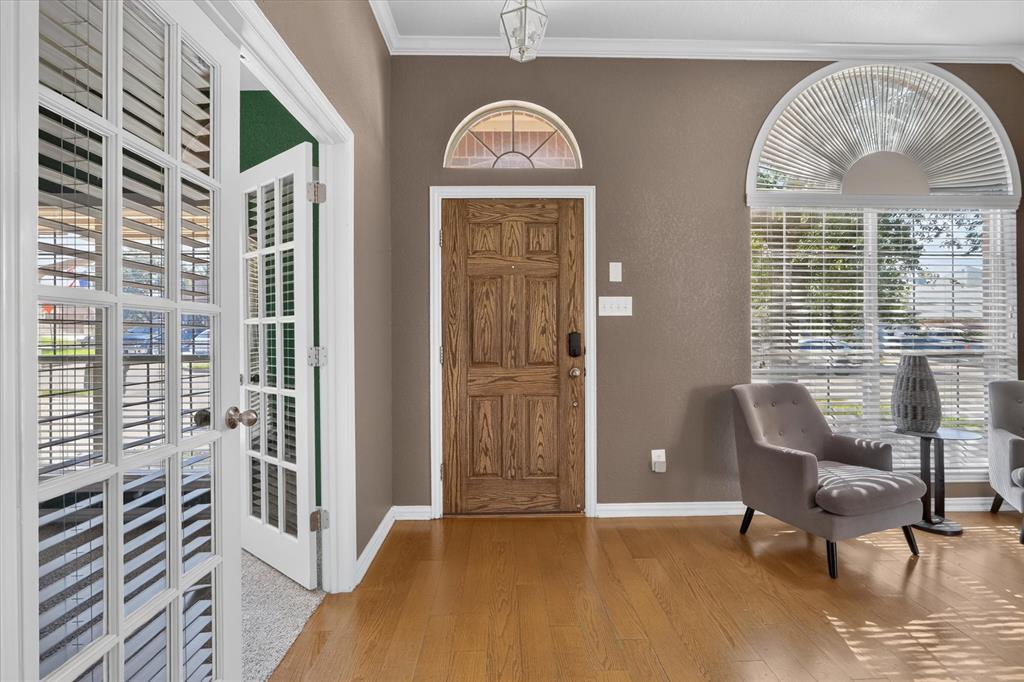 6829 Cheatham Drive