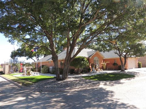 Tiny photo for 31 Kings Cross St, Abilene, TX 79602 (MLS # 21101513)