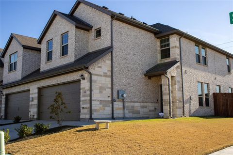 642 Sandiford Court Mansfield TX 76063