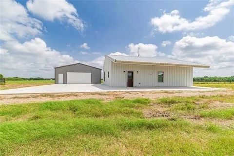 10904 County Road 2452 Terrell TX 75160