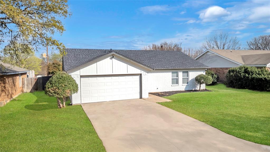 6221 Maple Springs Drive