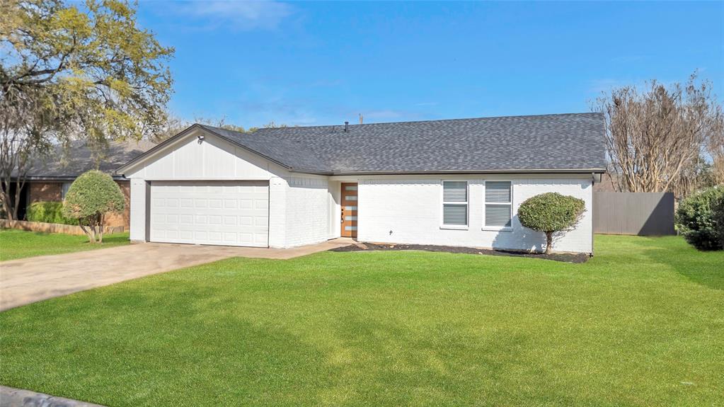 6221 Maple Springs Drive