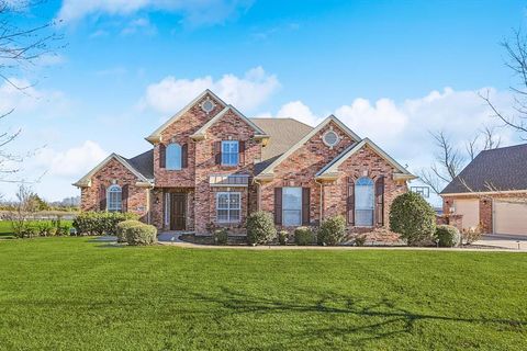 113 Island Way Princeton TX 75407