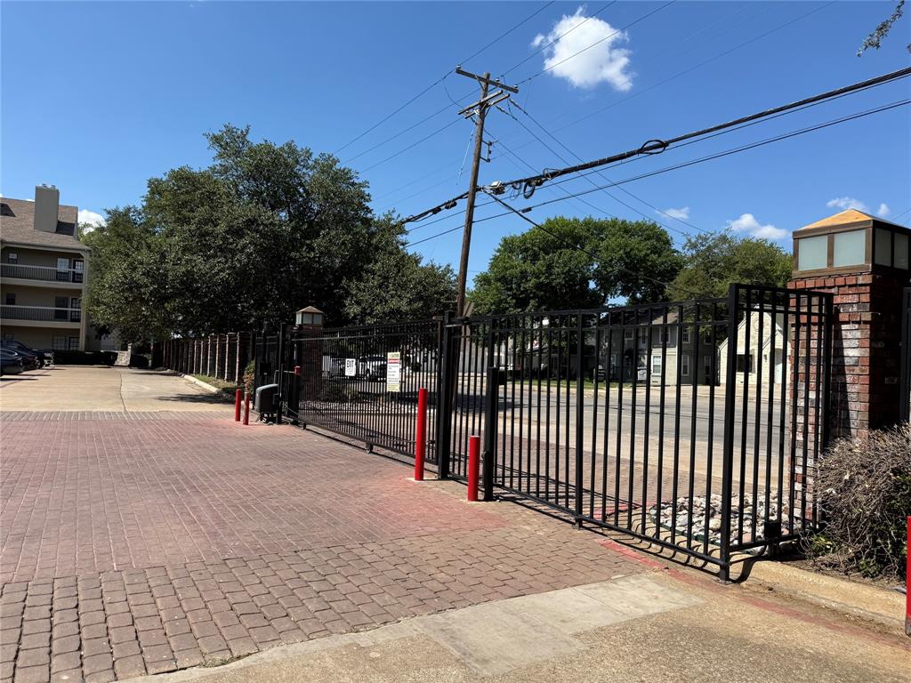 Lovers Lane Condos Ph IV - Residential Lease