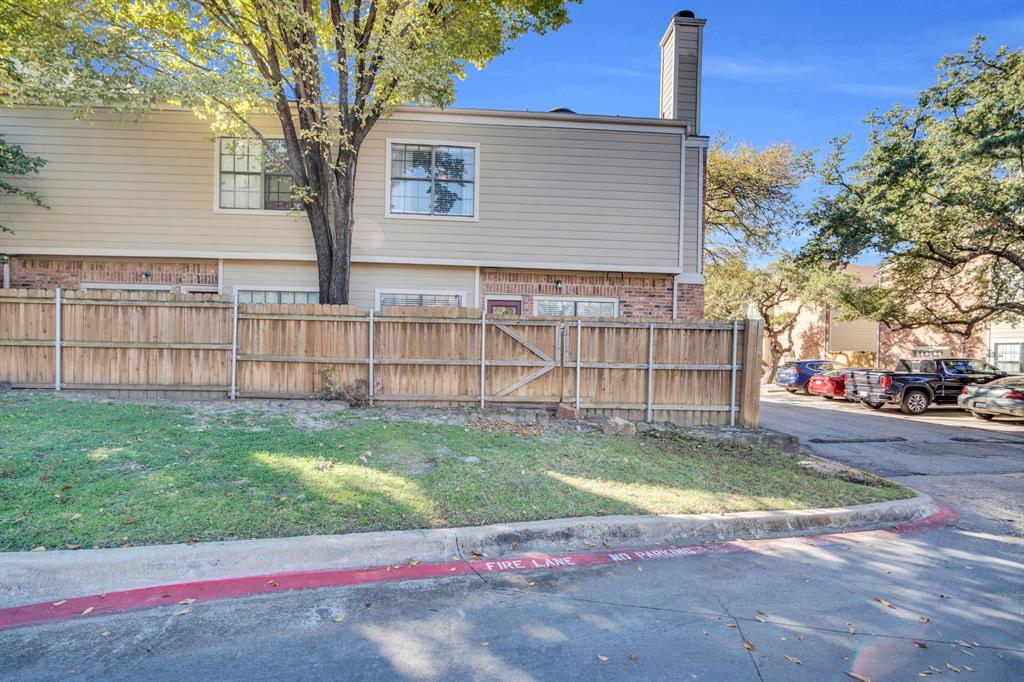 Oaks Of Preston Ridge Condo - Residential