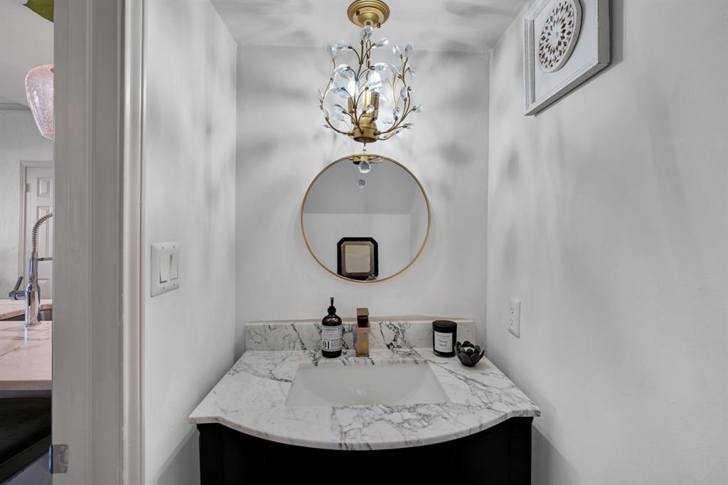 Oaks Of Preston Ridge Condo - Residential