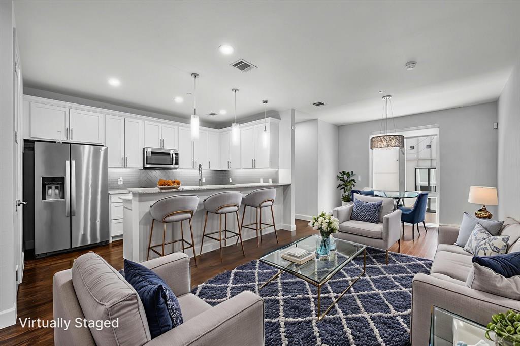 2016 N Fitzhugh Avenue 105