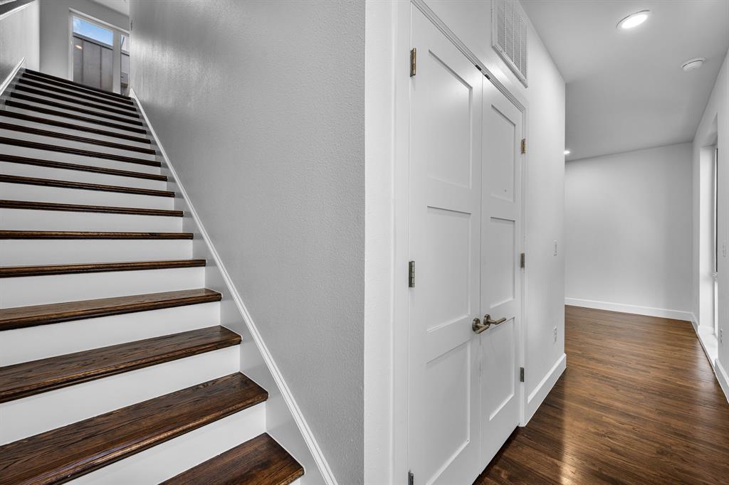 Legal Description FITZHUGH CONDOS - Residential