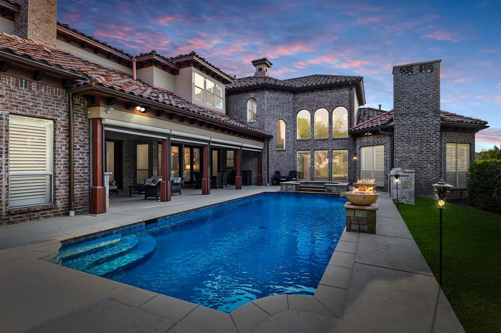 406 Hogans Drive