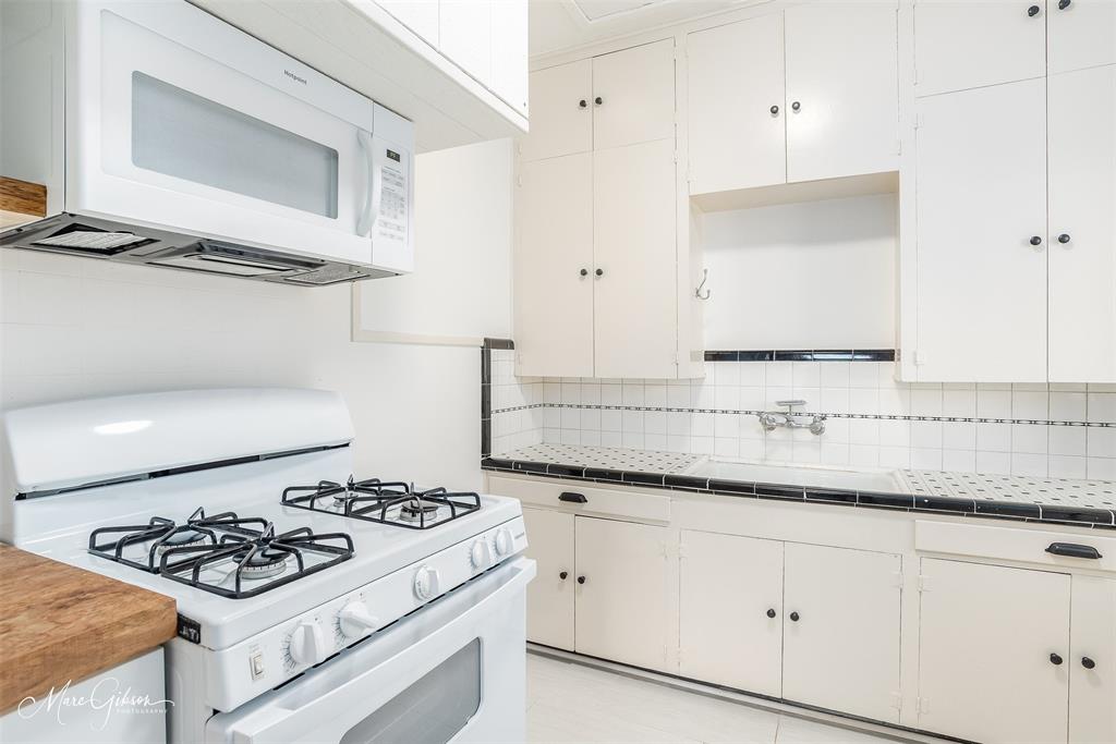 Fairfield Addition - Residential Lease