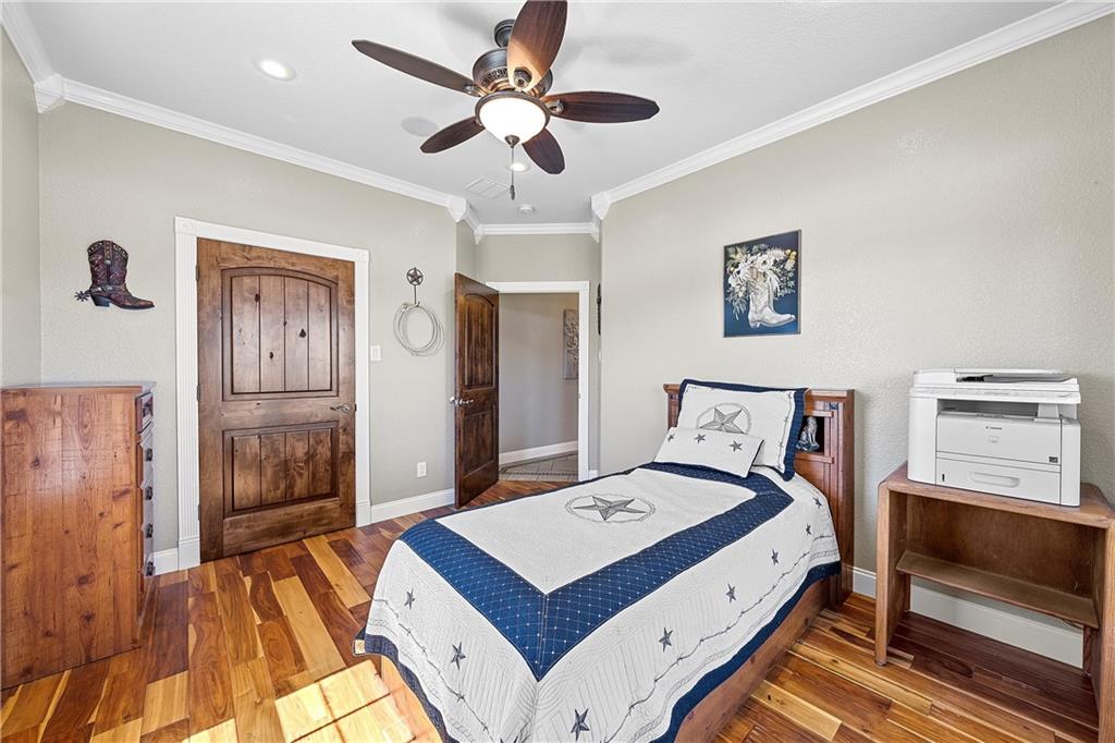 Valdez A R - Residential