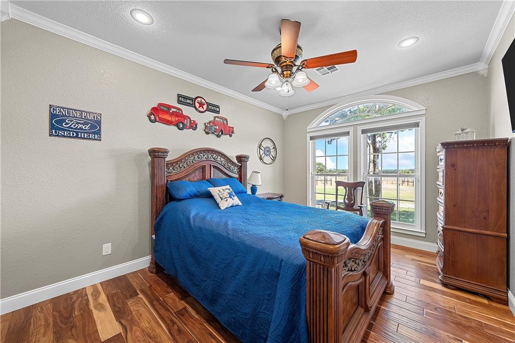 Valdez A R - Residential