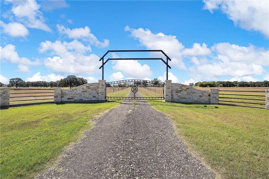 Valdez A R - Residential