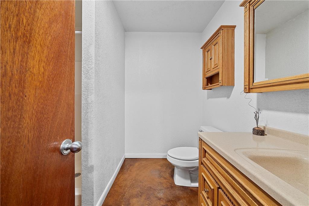 Valdez A R - Residential