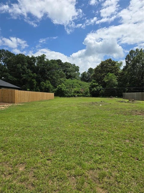 Photo of 403 Campbell Street, Daingerfield, TX 75638 (MLS # 21314902)