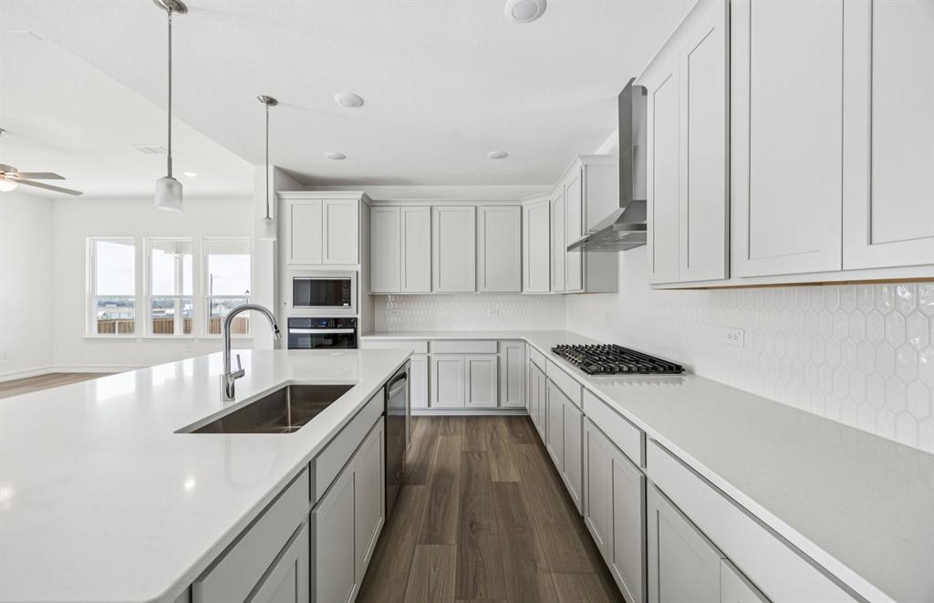 3901 Calderwood Drive