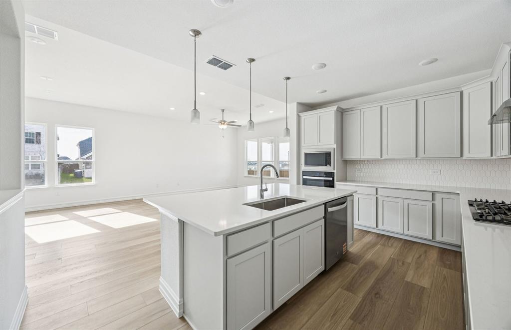 3901 Calderwood Drive