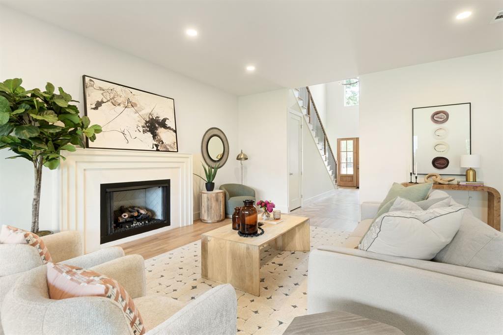 3920 Davila Drive
