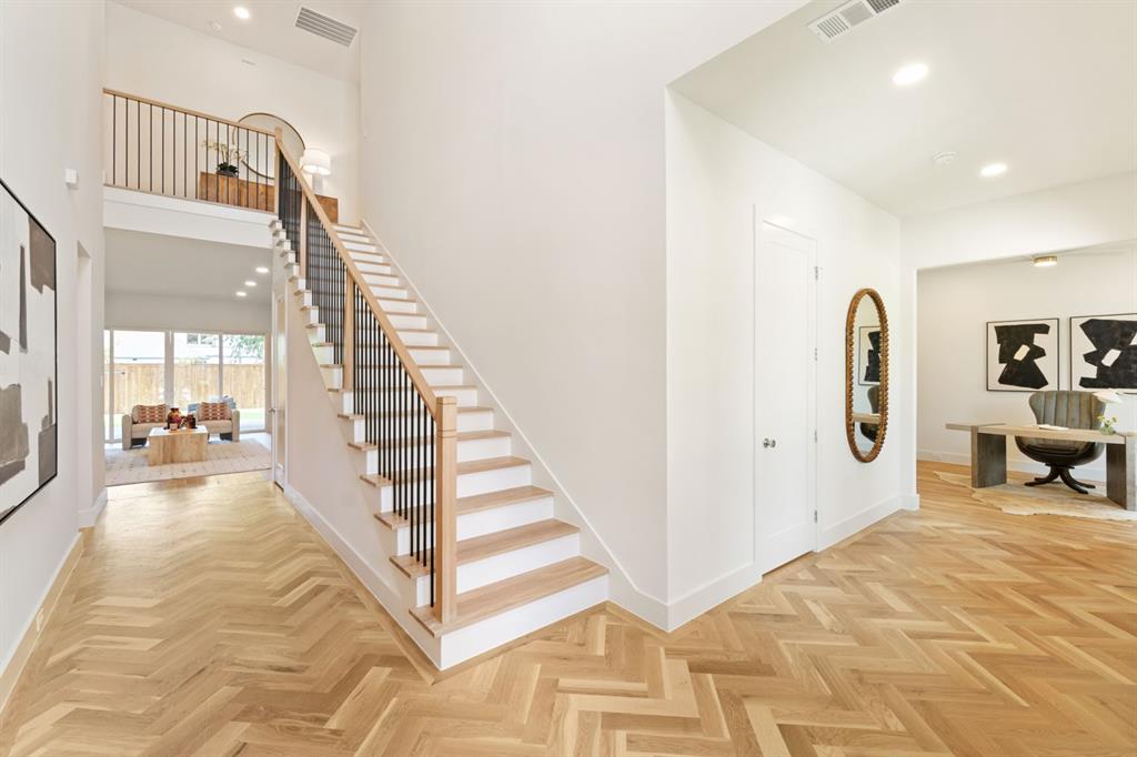 3920 Davila Drive