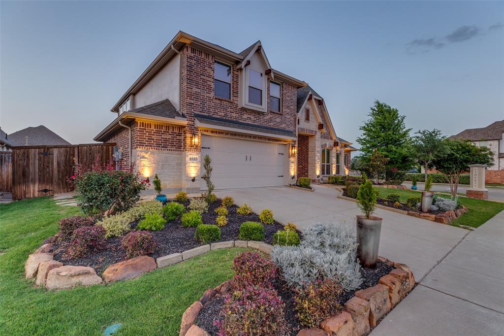 3713 Republic Trail