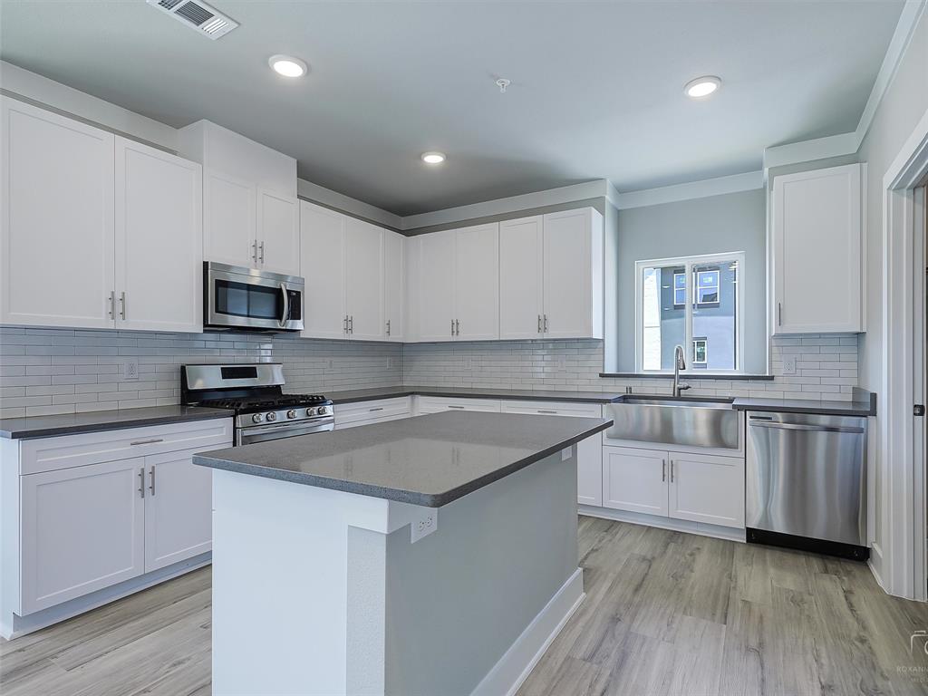 Wynwood Villas Townhomes - Residential