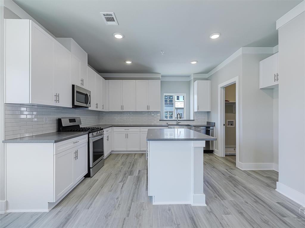 Wynwood Villas Townhomes - Residential