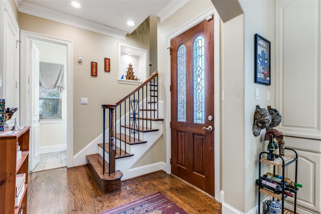 4007 Bowser Avenue D