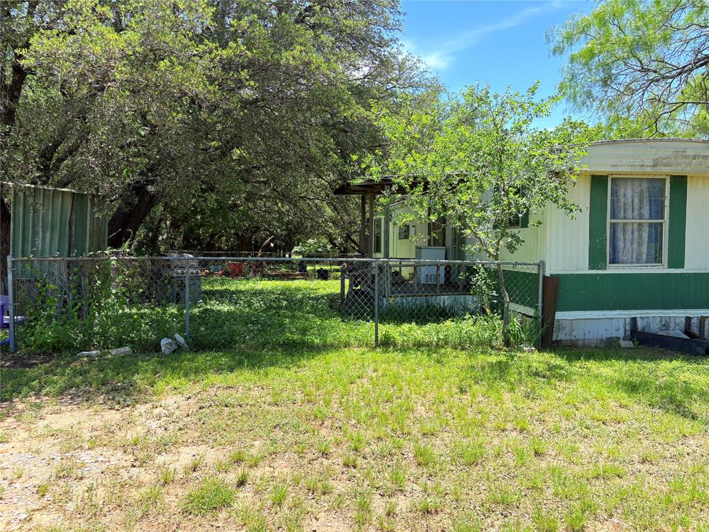 8550 E Hwy 84-183 Highway