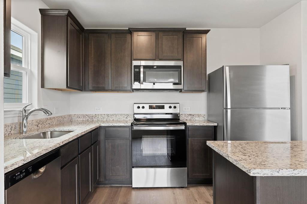 Retreat at Fossil Creek - Residential Lease