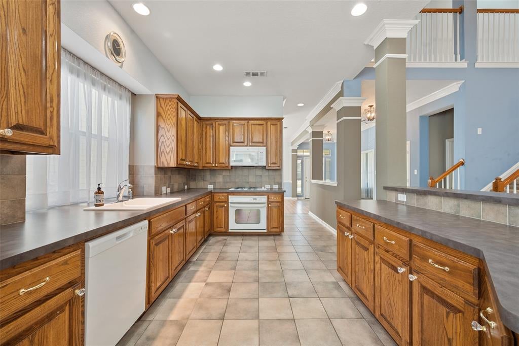 2405 Moon Dance Court