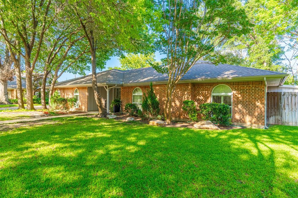 8416 Gladys Court