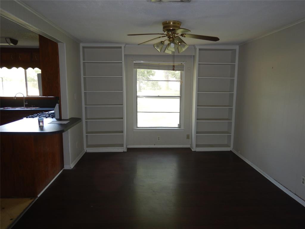8921 Sweetbriar Lane