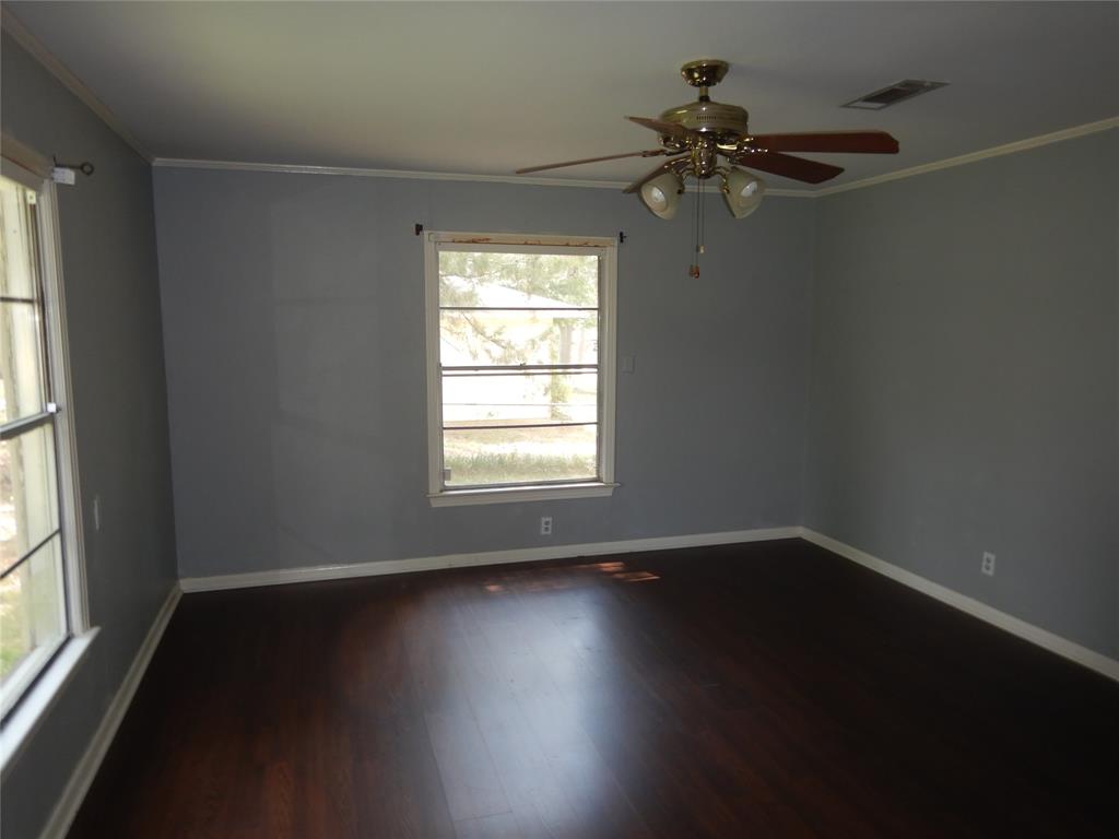 8921 Sweetbriar Lane