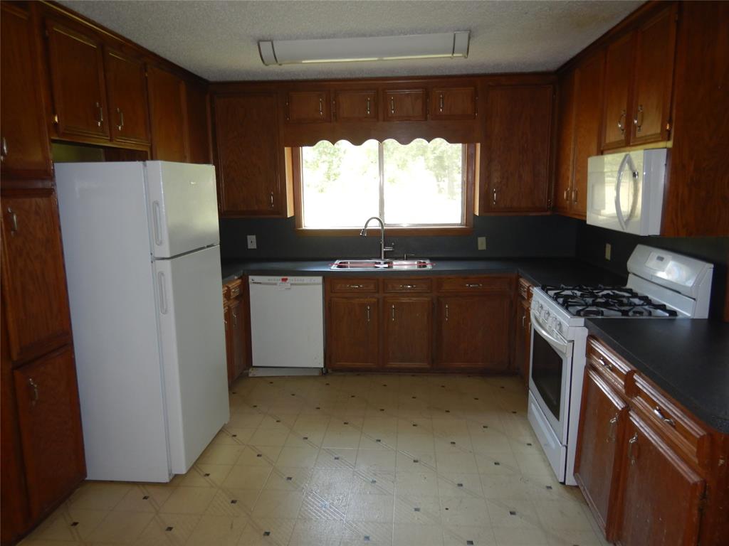 8921 Sweetbriar Lane