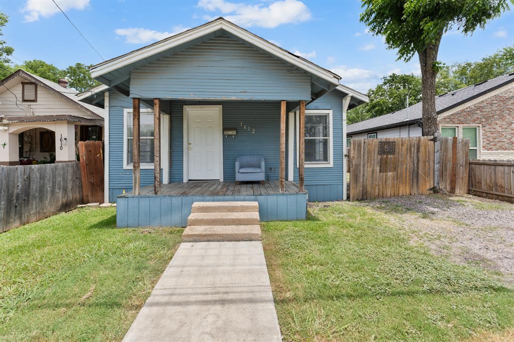 1612 Harris Court