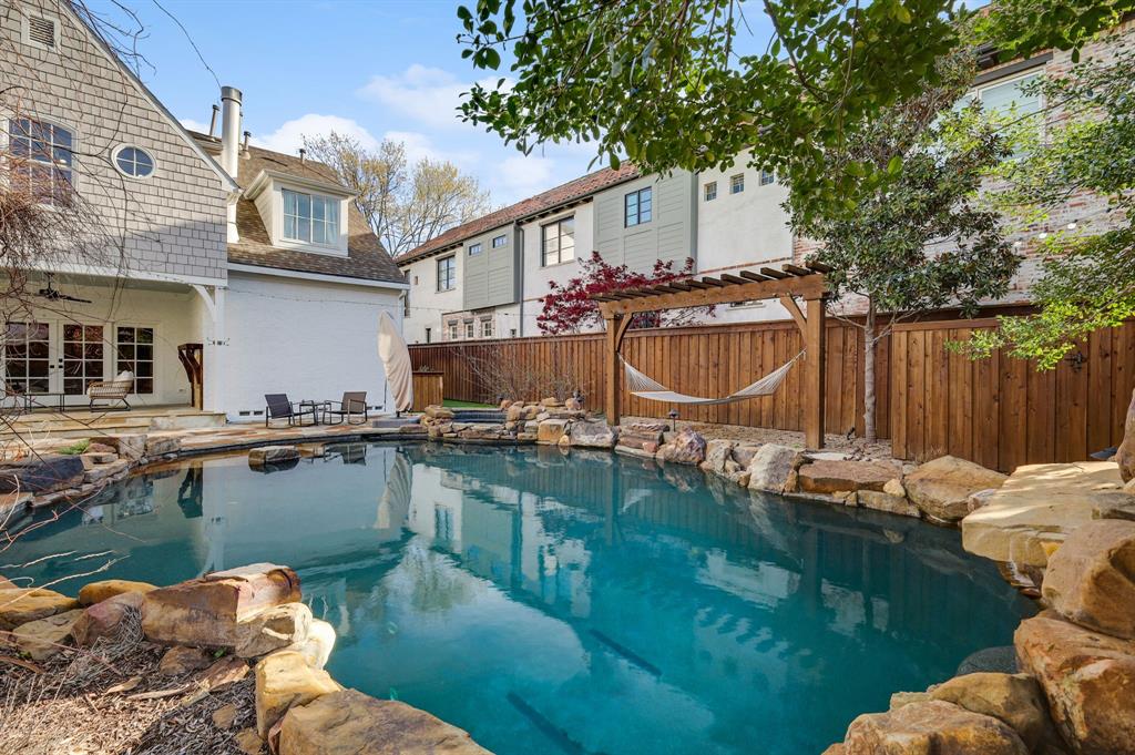 Caruth Hills 4th Instl - Residential