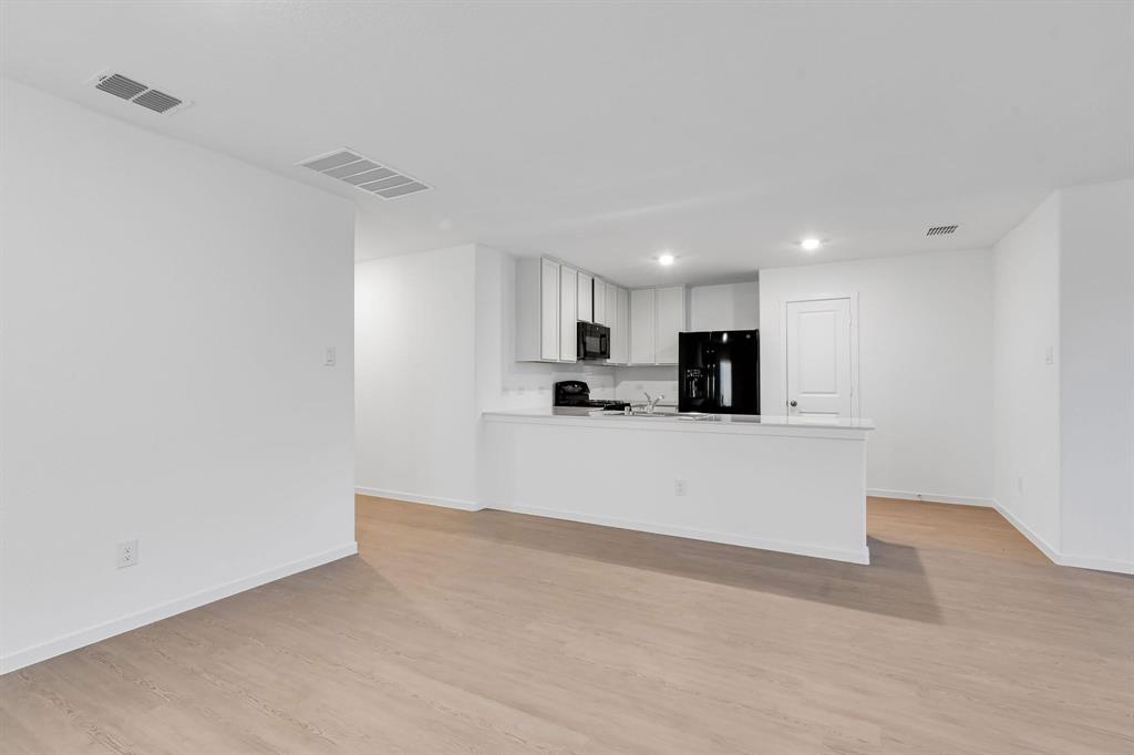 HONEY CREEK ADDITION, PHASE 2 - Residential Lease